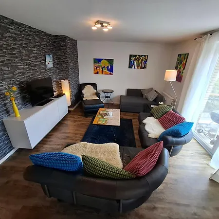 Moderne Cathy Бад-Ибург